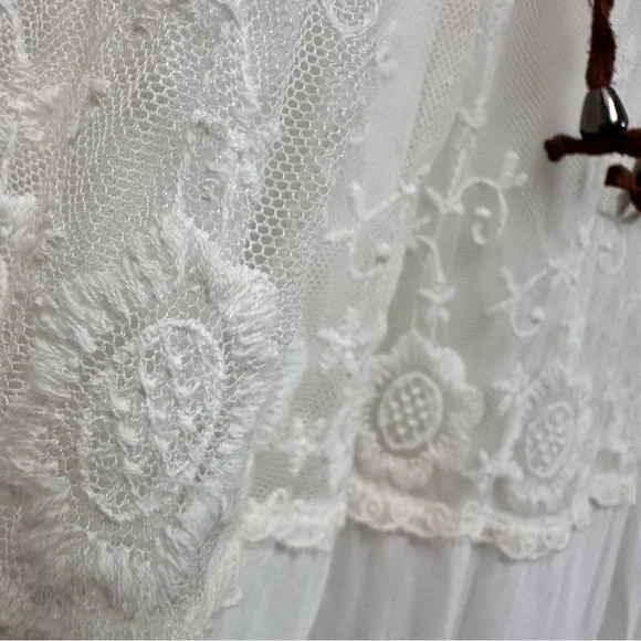 Lapis White Lace Maxi Skirt with Brown Waistband - Picture 6 of 15